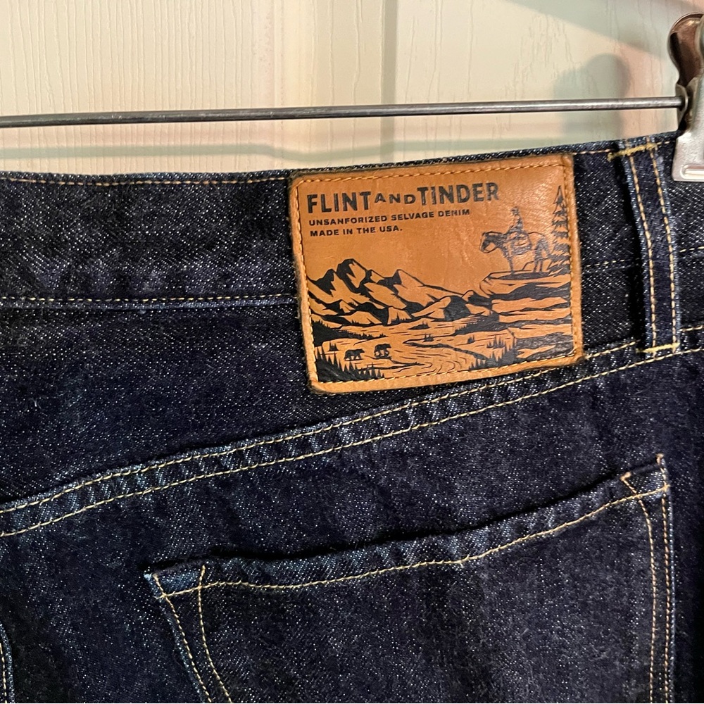 Flint and Tinder Men's Dark Blue Straight Jeans